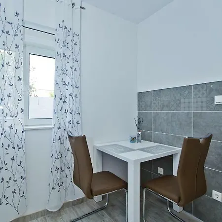 Magdalena * Hvar Town