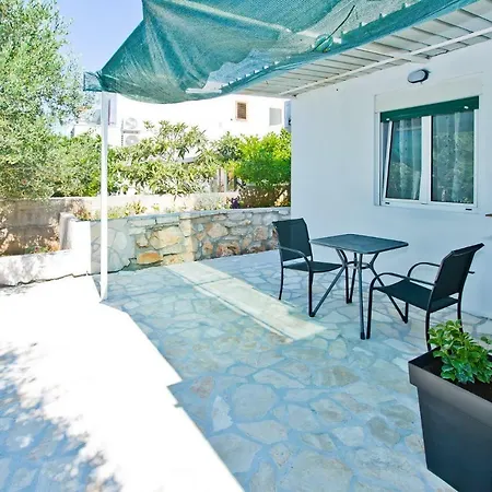 Magdalena Apartman *