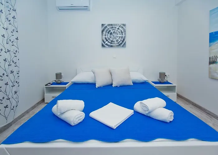 Magdalena * Hvar Town